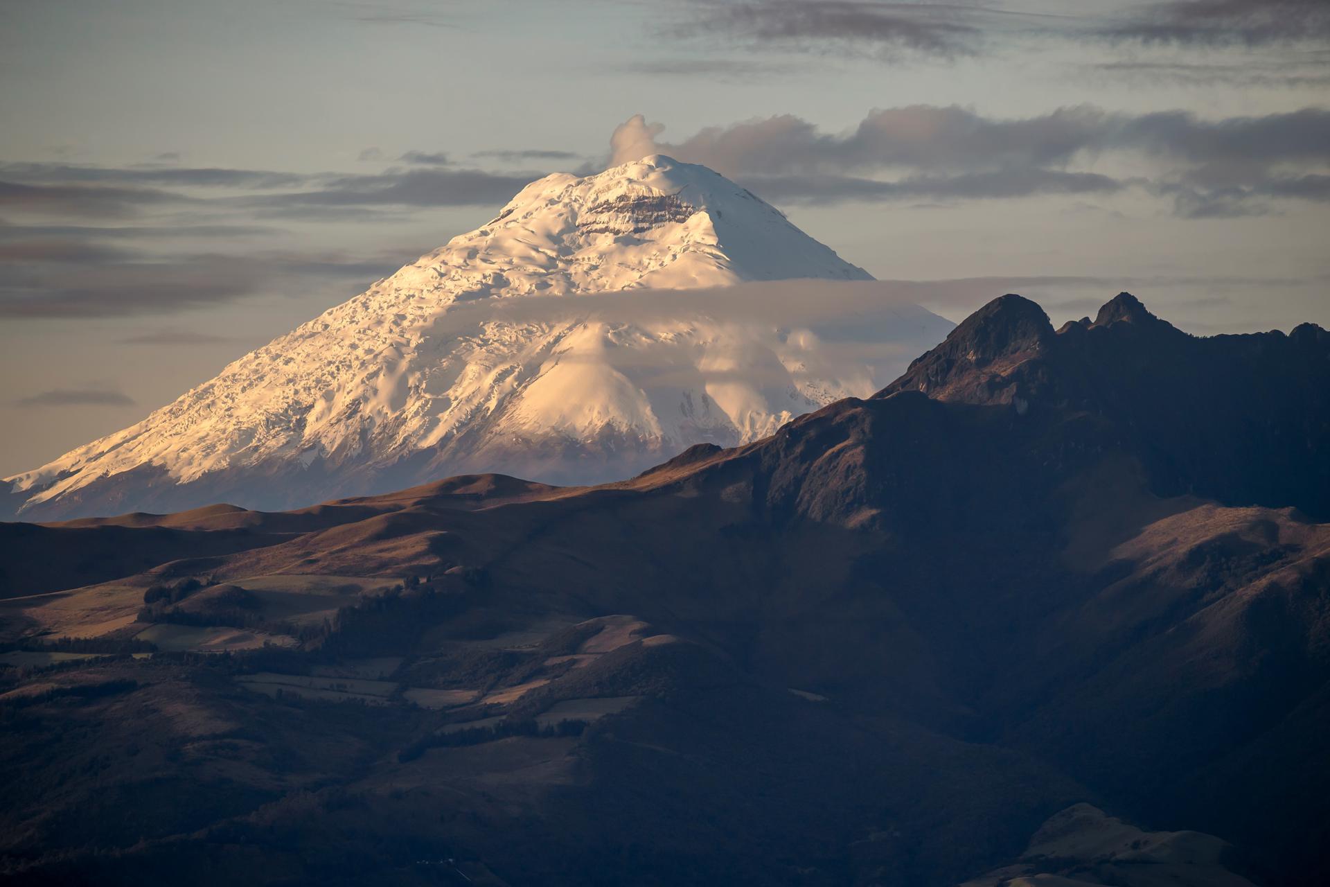 Vista del volcán Cotopaxi. Foto de archivo. EFE/José Jácome