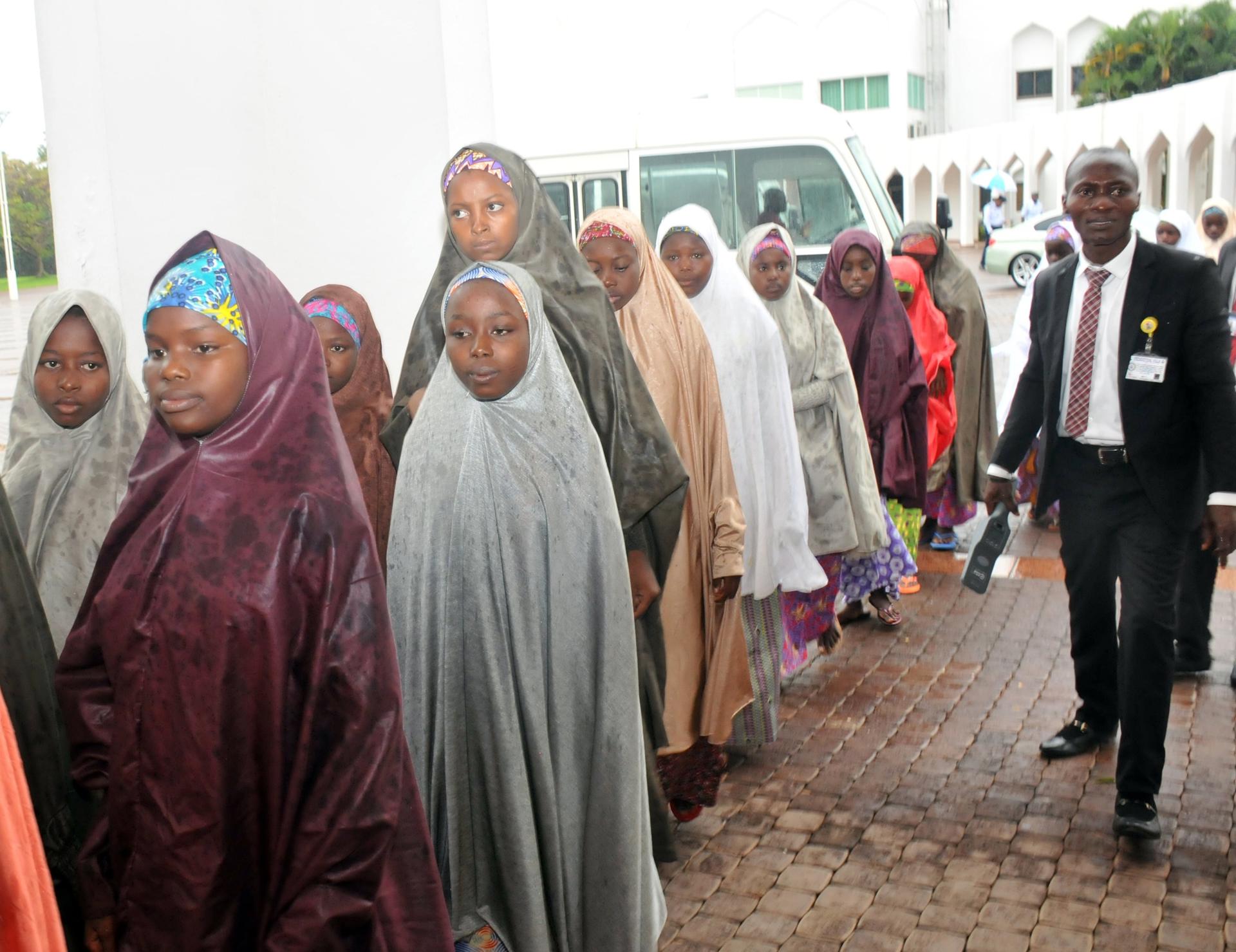 Foto archivo. Las niñas del colegio Dapchi, liberadas tras el secuestro del grupo yihadista Boko Haram. EFE/ Str
