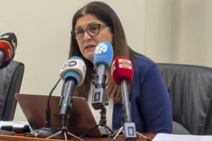 Captura de vídeo de la ministra de Exteriores palestina, Farsin Aghabekian, este miércoles. EFE/María Trapaderne