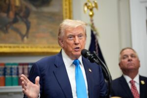 Fotografía de archivo del presidente de EE.UU.,Donald Trump. EFE/EPA/YURI GRIPAS / POOL