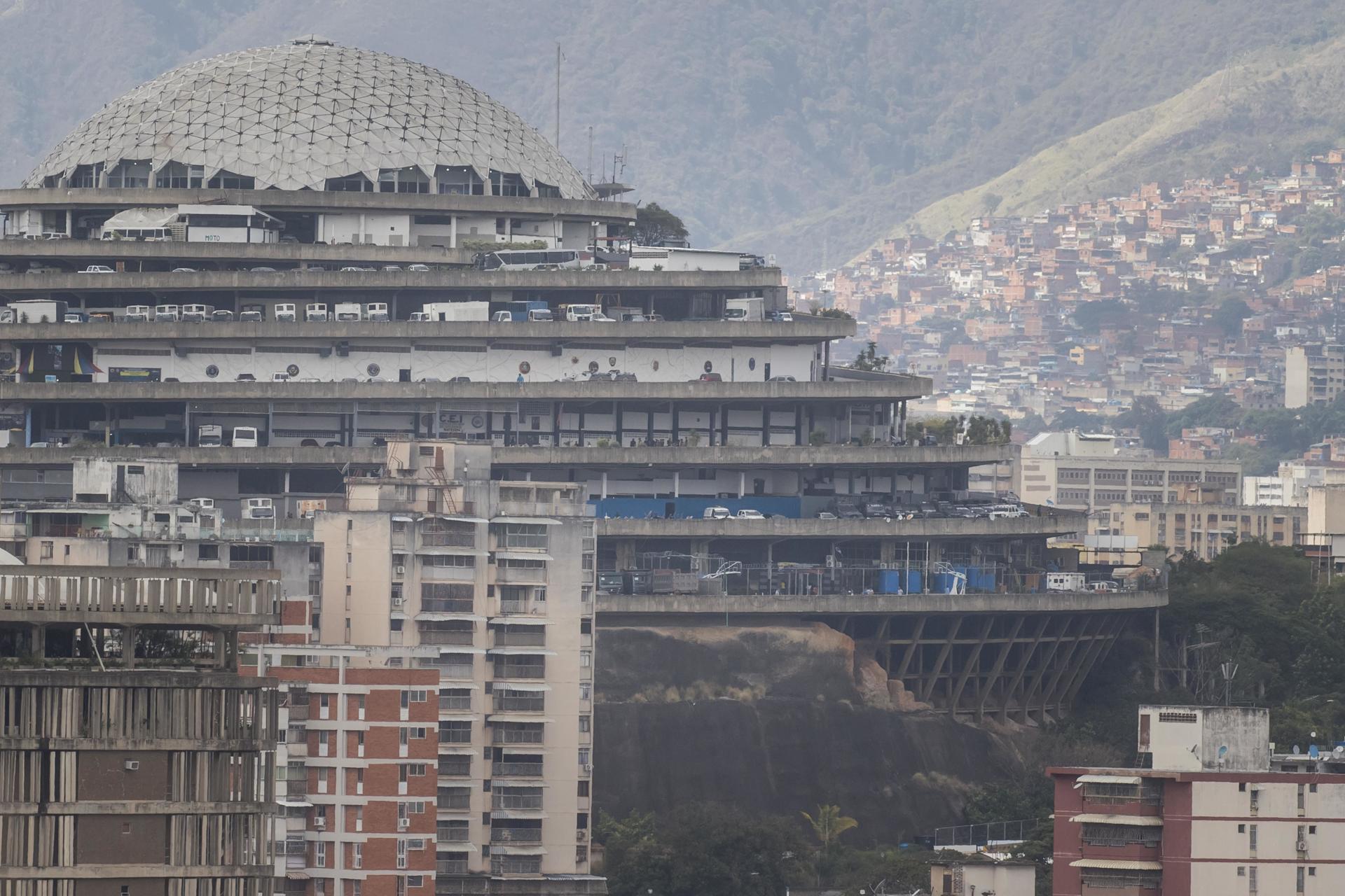 Fotografía de archivo del exterior de El Helicoide, en Caracas. EFE/ Miguel Gutiérrez