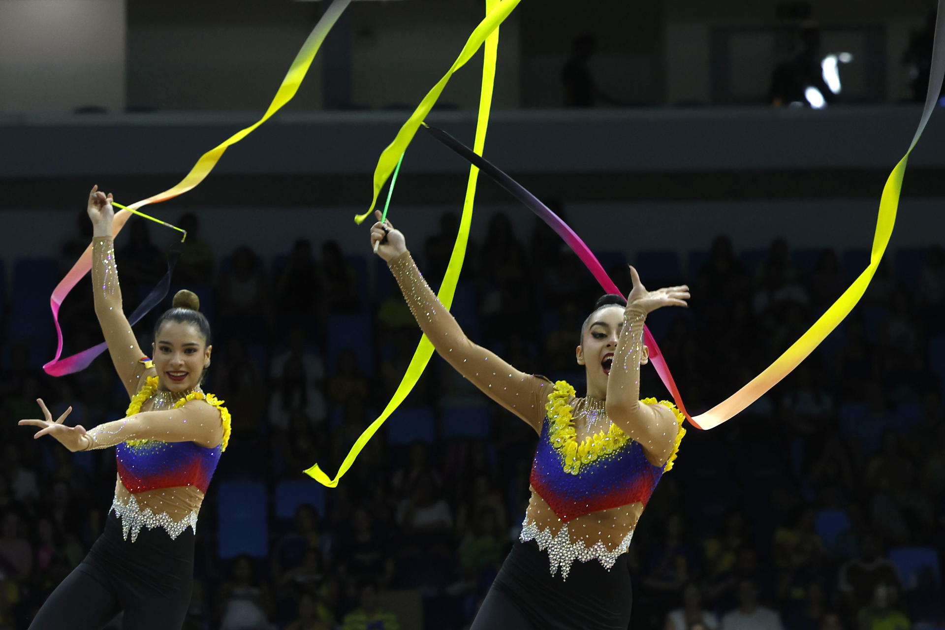 El equipo de Colombia se despidió este sábado del Campeonato Mundial de Gimnasia Rítmica, que termina el domingo en Río de Janeiro, al terminar en el puesto 33. EFE/ Antonio Lacerda