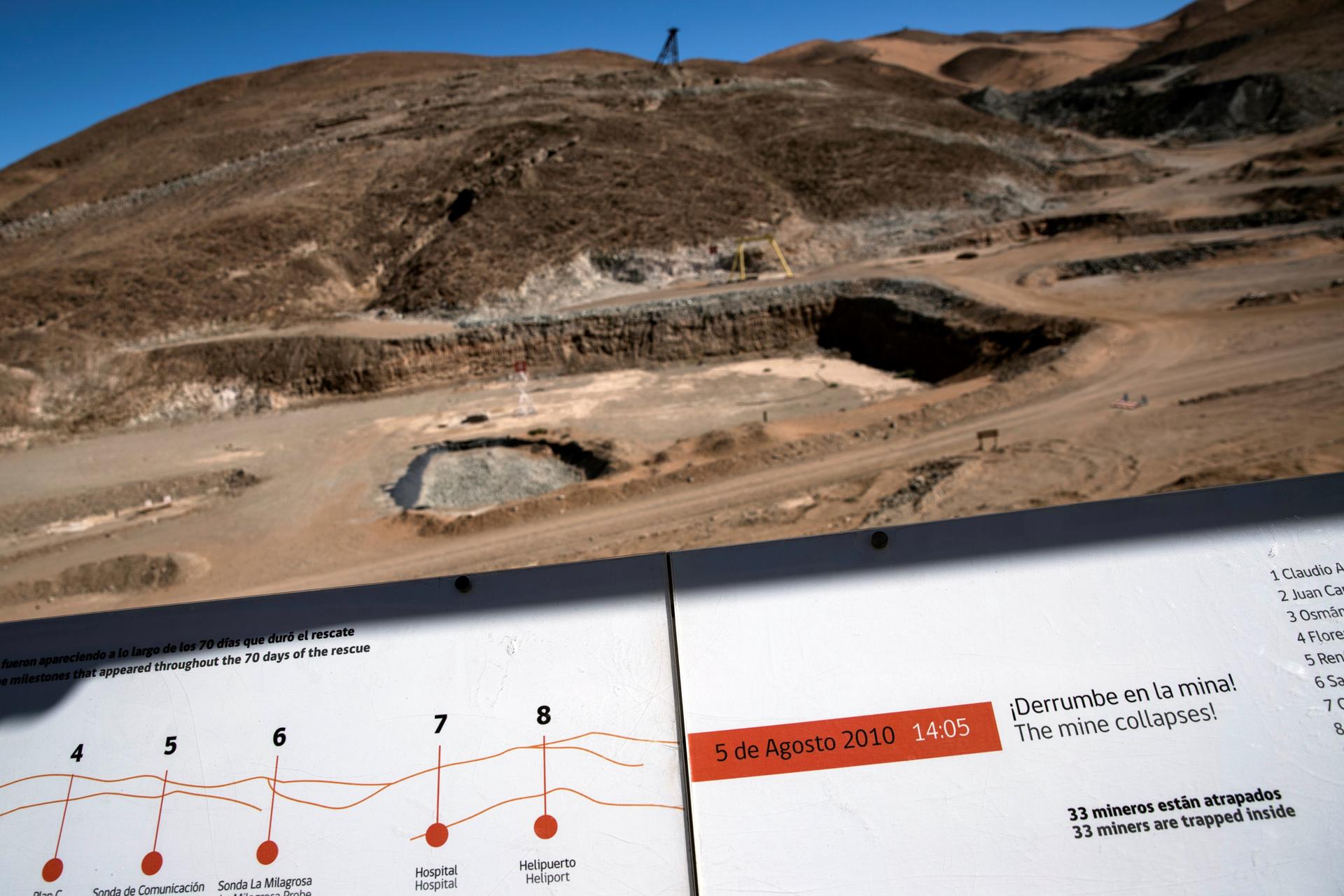 Fotografía de archivo de la ubicación de la mina San José en Copiapó (Chile). EFE/ Alberto Valdes