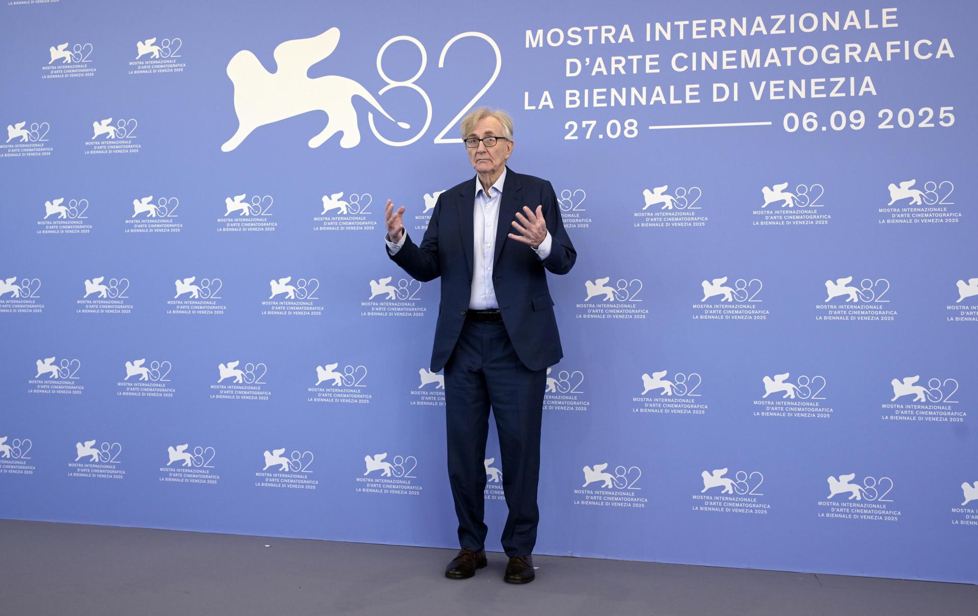 El periodista Seymour Hersh durante el festival de Venecia. EFE/EPA/RICCARDO ANTIMIANI
