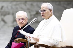 El papa León XIV dirige la audiencia general semanal en el Aula Pablo VI, Ciudad del Vaticano, el 13 de agosto de 2025. EFE/EPA/ANGELO CARCONI