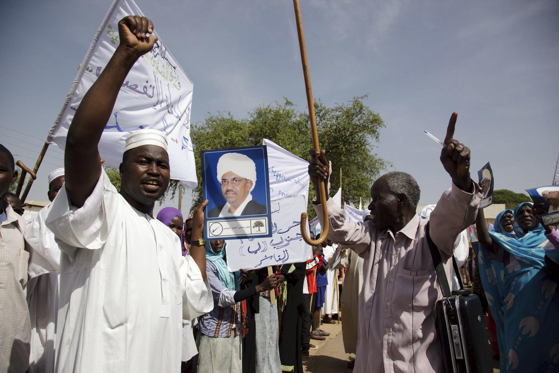 Foto archivo. Sudaneses protestan.EFE/Olivier Chassot SOLO USO EDITORIAL[SOLO USO EDITORIAL]