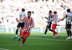 El jugador del Atlético Alex Baena en el amistos en Newcastle, Reino Unido. EFE/EPA/ADAM VAUGHAN