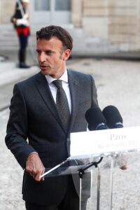 Fotografía de archivo del presidente francés Emmanuel Macron el 5 de julio de 2022. EFE/EPA/Mohammed Badra