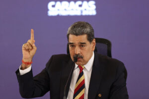 El presidente de Venezuela, Nicolás Maduro, al intervenir este lunes, 1 de septiembre, durante una rueda de prensa con medios internacionales, en Caracas (Venezuela). EFE/Ronald Peña