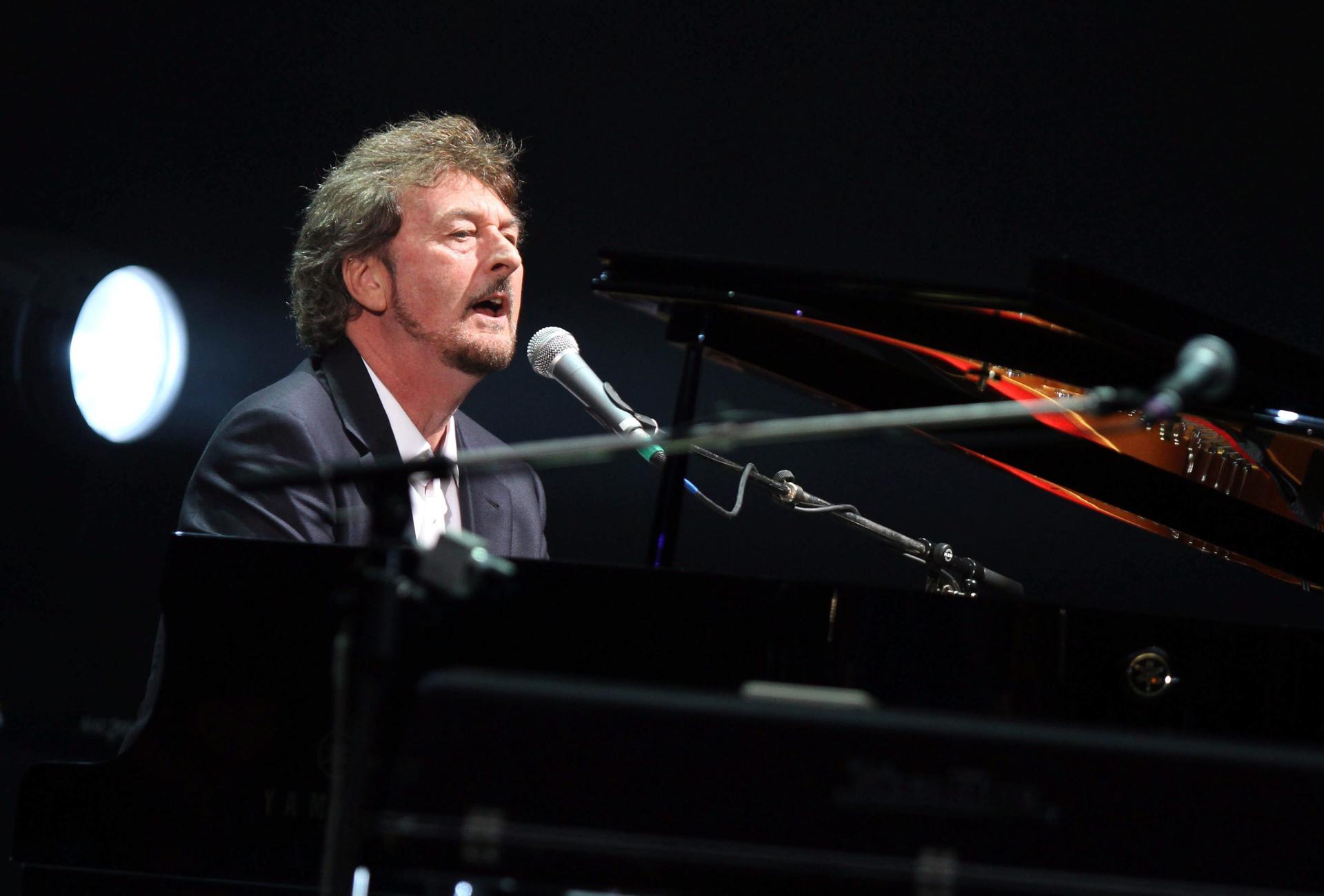 Imagen de archivo del cantante británico y líder de la banda Supertramp, Rick Davies, fallecido este lunes en Estados Unidos. EFE/Oliver Krato
