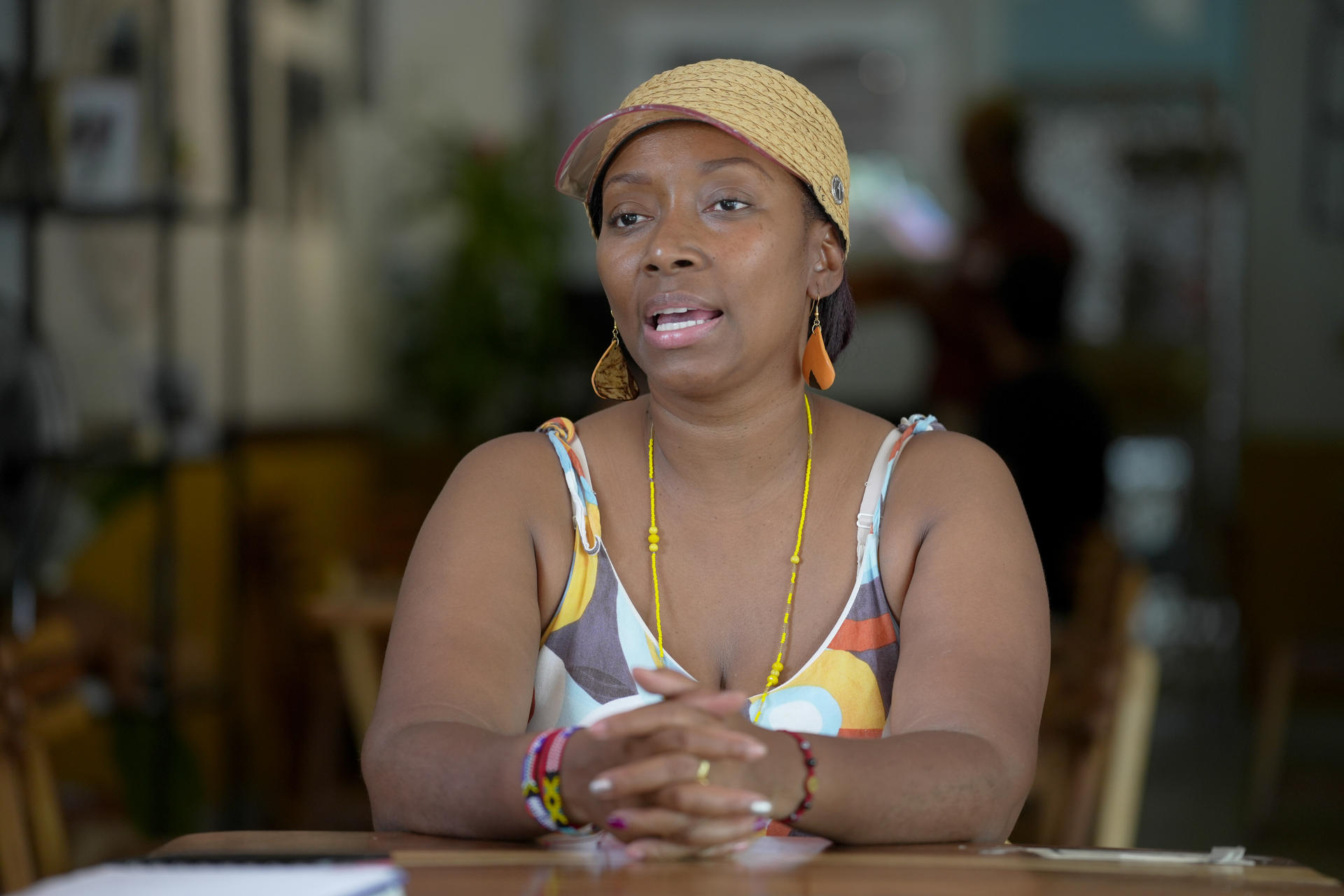 La cantante colombiana Nidia Góngora habla en entrevista con EFE el 08 de septiembre de 2025, en Cali (Colombia). EFE/Ernesto Guzmán
