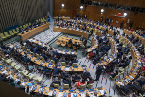 Fotografía general de la segunda edición del foro en defensa de la democracia este miércoles, en Nueva York (Estados Unidos). EFE/ Ángel Colmenares