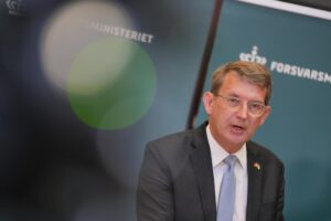 El ministro de Defensa danés, Troels Lund Poulsen, durante una conferencia de prensa en el Ministerio de Defensa en Copenhague, Dinamarca, 25 de septiembre de 2025. 
EFE/EPA/Emil Helms DENMARK OUT