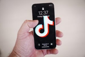 Foto de archivo del logo de la aplicación TikTok. EFE/Bo Amstrup