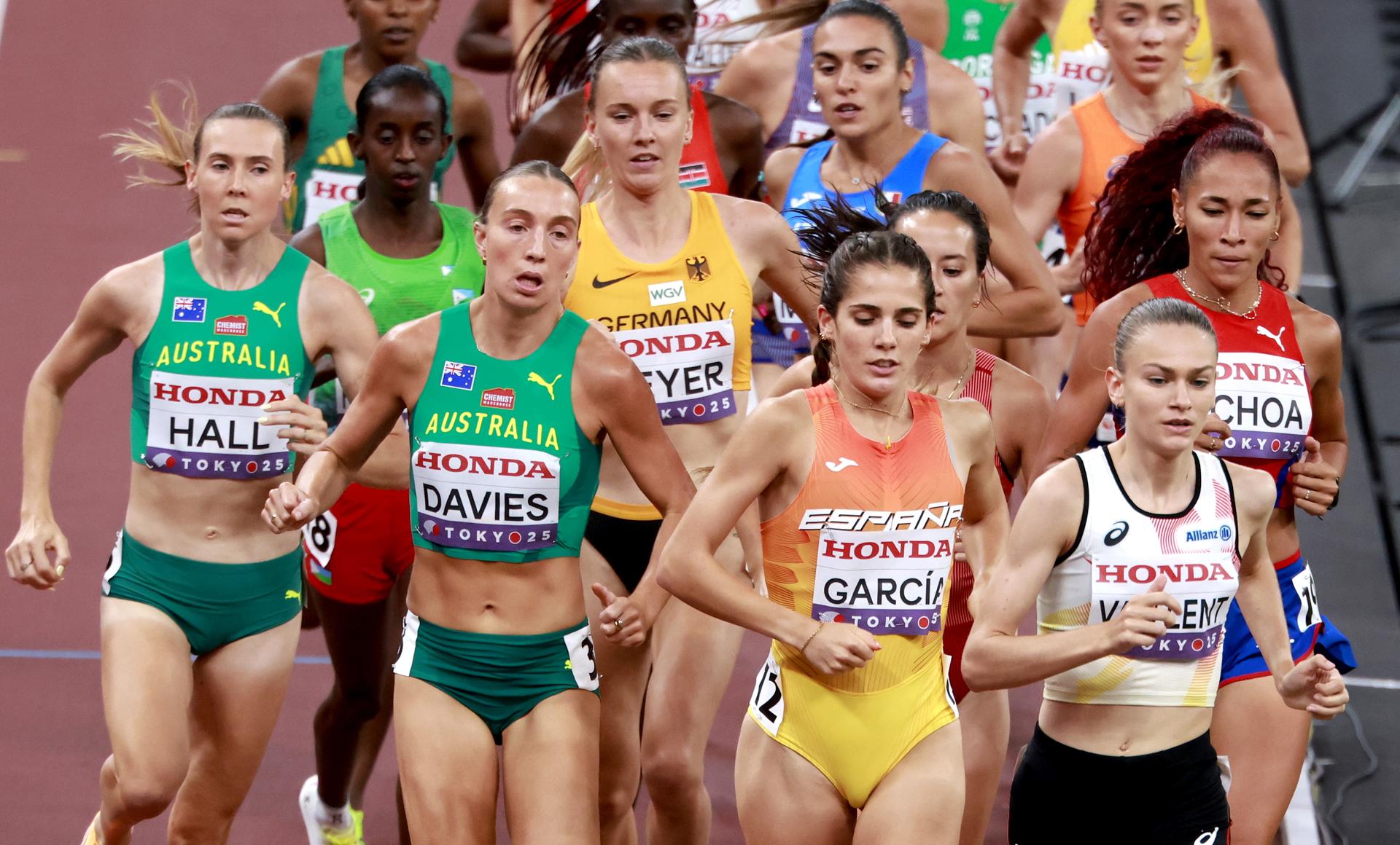 La española Marta García, cuarta de su serie con un tiempo de 14:56.96, logró el pase a la final de los 5.000 metros femeninos de los Mundiales de atletismo de Tokio
