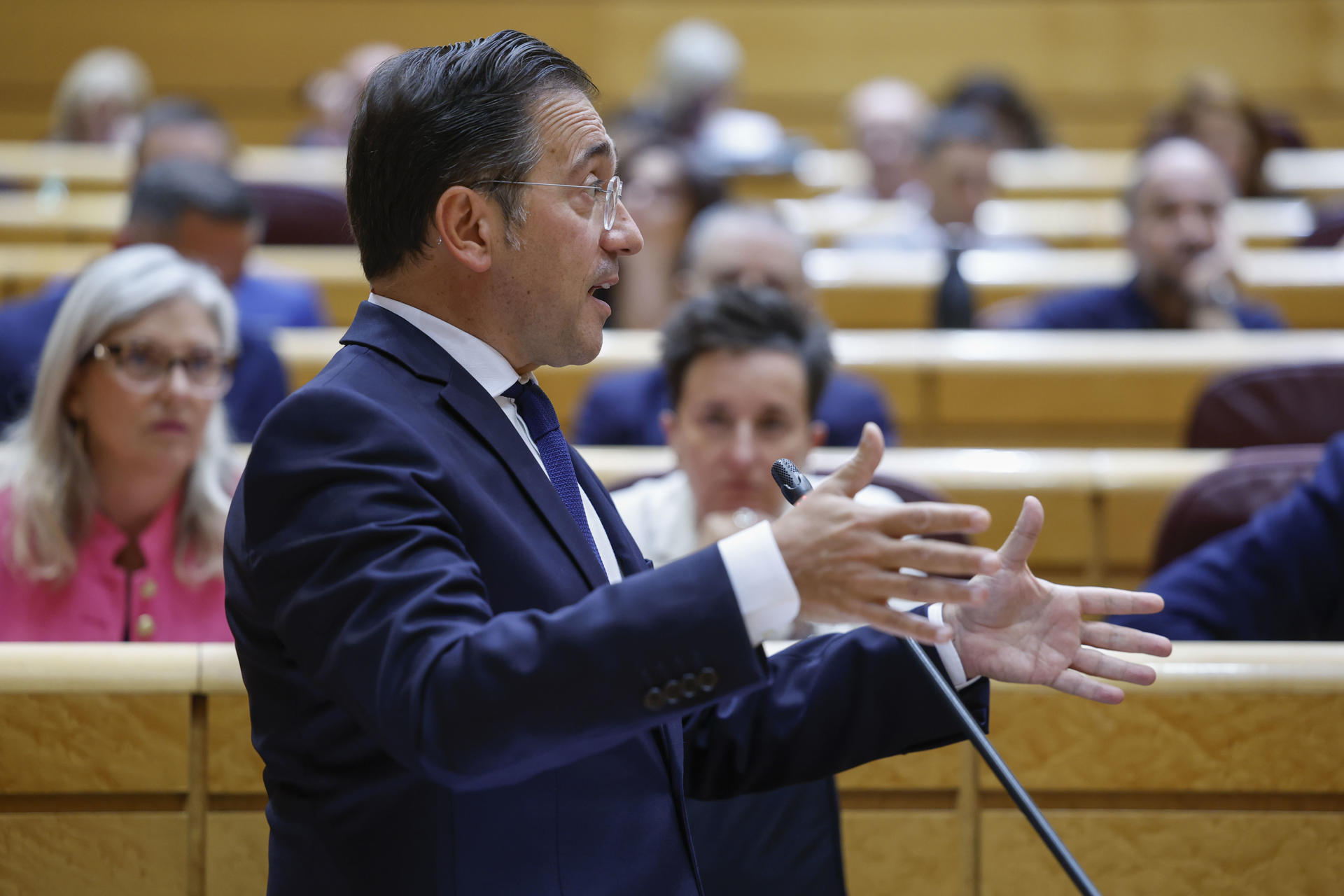 Imagen de archivo (09/09/2025) del ministro de Asuntos Exteriores, José Manuel Albares, durante un Pleno del Senado, en Madrid. EFE/ Juanjo Martín