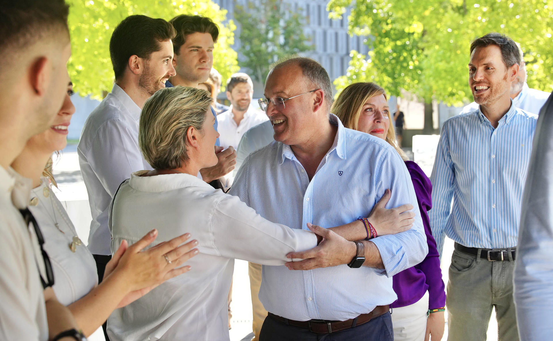 El secretario general del PP, Miguel Tellado (c), durante la apertura del curso político en Pamplona, este sábado. EFE/ David Mudarra/Partido Popular SOLO USO EDITORIAL/SOLO DISPONIBLE PARA ILUSTRAR LA NOTICIA QUE ACOMPAÑA (CRÉDITO OBLIGATORIO)