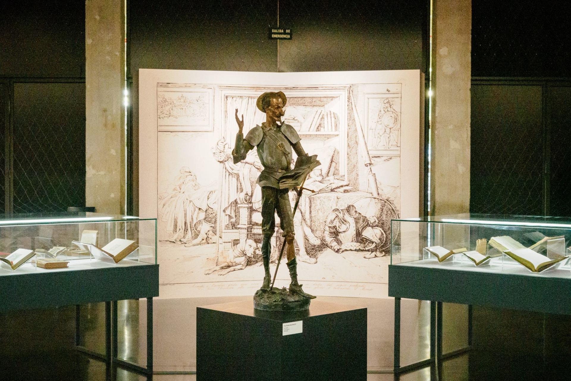 Más de 300 piezas de la colección cervantina del Museo Castillo de Peralada (Girona), creada por el bibliófilo Miguel Mateu, salen por primera de su emblemática biblioteca para exponerse en el Espacio Cultural Serrería Belga, cuando instituciones ambas celebran su primer centenario. Fotos cedidas. EFE
