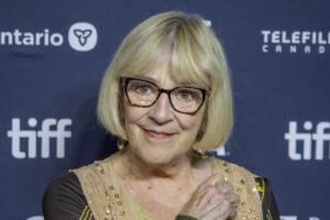 La actriz Carmen Maura posa este martes, durante el Festival Internacional de Cine de Toronto (TIFF), en Toronto (Canadá). EFE/ Julio César Rivas