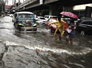 Fotografía de archivo de una inundación durante el mes de agosto en Manila.
EFE/EPA/FRANCIS R. MALASIG