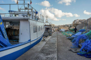 La flota de barcas de arrastre de Menorca en una imagen de archivo. EFE/ David Arquimbau Sintes