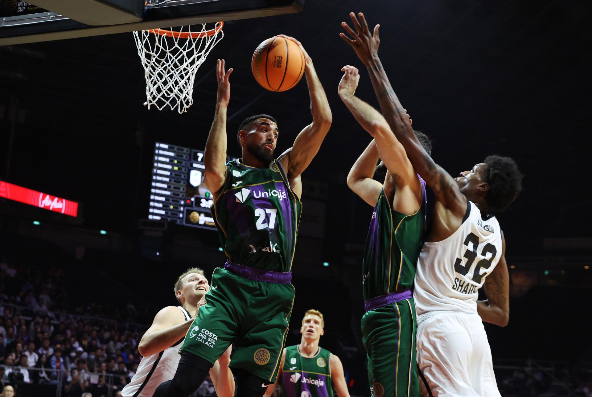 El alero dominicano Chris Duarte, fichaje estelar del Unicaja,en la final de la FIBA Intercontinental Cup. EFE/EPA/HOW HWEE YOUNG