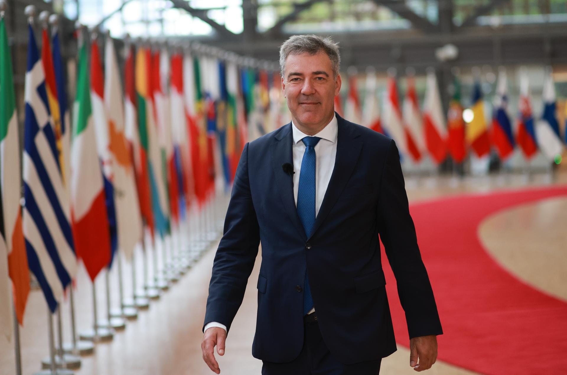 El ministro danés de Clima y Energía, Lars Aagaard, hoy en Bruselas. EFE/EPA/OLIVIER HOSLET
