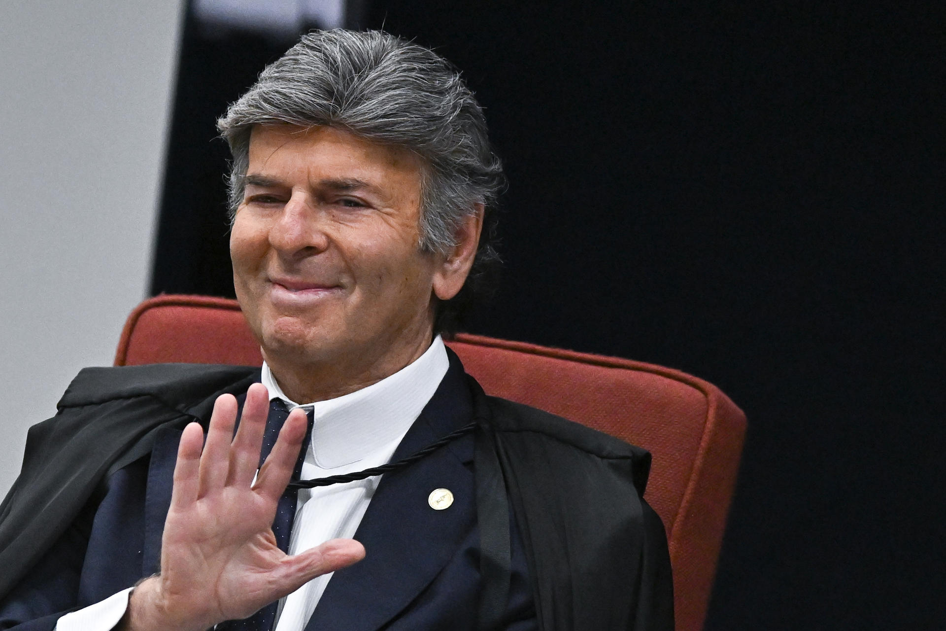 El magistrado de la Suprema Corte de Brasil Luiz Fux asiste al juicio por intento de golpe de Estado del expresidente de Brasil Jair Bolsonaro este miércoles, en el Supremo Tribunal Federal en Brasilia (Brasil). EFE/ Andre Borges
