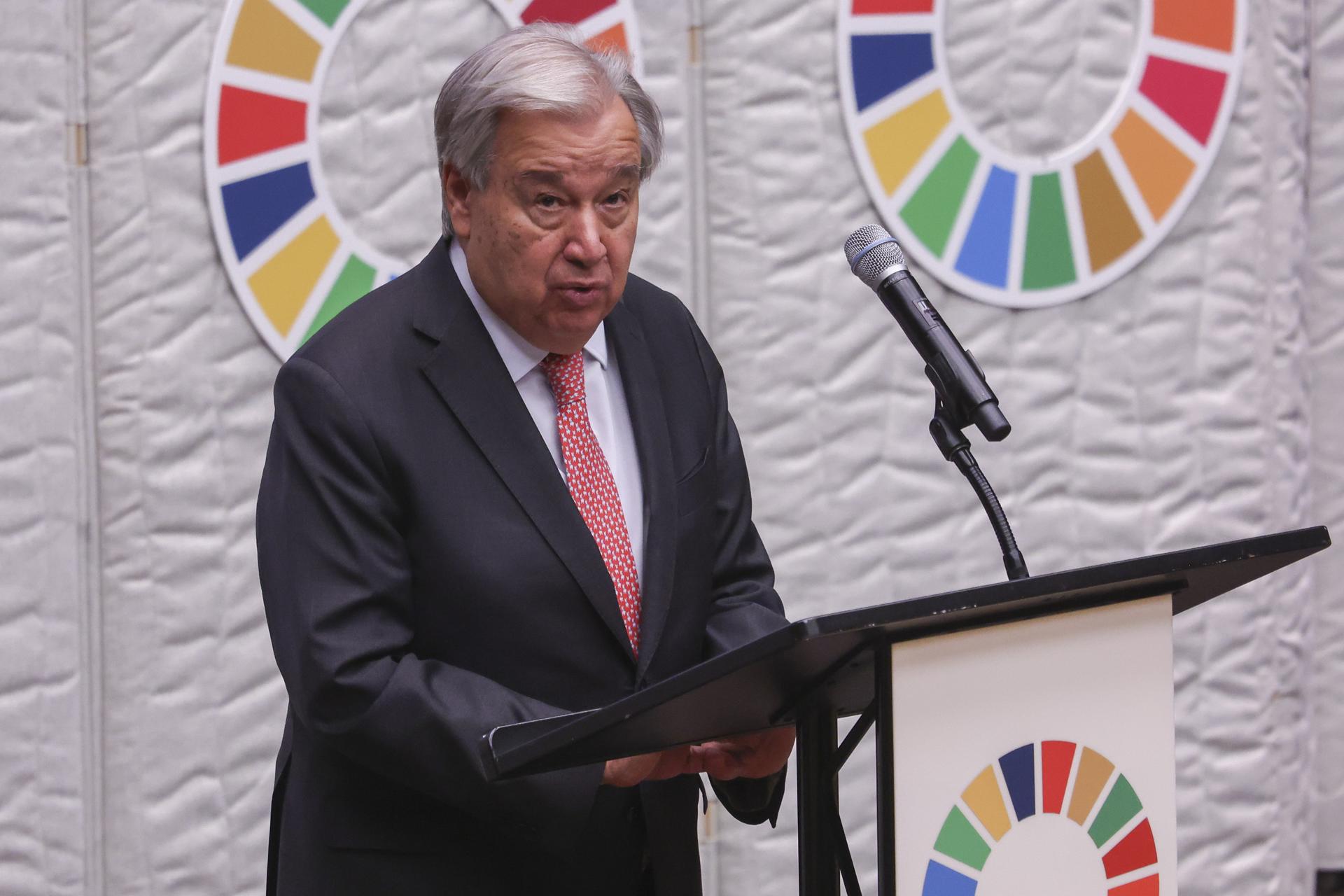 El secretario general de la ONU, António Guterres, interviene en la sede de las Naciones Unidas en Nueva York, Estados Unidos. EFE/EPA/SARAH YENESEL