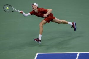 El italiano Jannik Sinner perdió la final del US Open 2025 con Carlos Alcaraz. EFE/EPA/BRIAN HIRSCHFELD
