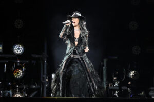 La cantante argentina Lali Espósito durante un concierto este sábado, 6 de septiembre, en el estadio de Vélez Sarfield, en Buenos Aires (Argentina). EFE/Juan Ignacio Roncoroni