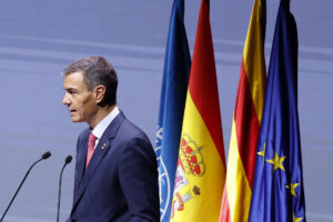 El presidente del Gobierno, Pedro Sánchez, durante su intervención en la inauguración de Mondiacult 2025 este lunes. EFE/Toni Albir