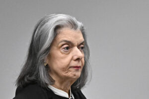 Fotografía del 3 de septiembre de 2025 de la magistrada de la Suprema Corte de Brasil Cármen Lúcia Antunes Rocha. EFE/ Andre Borges