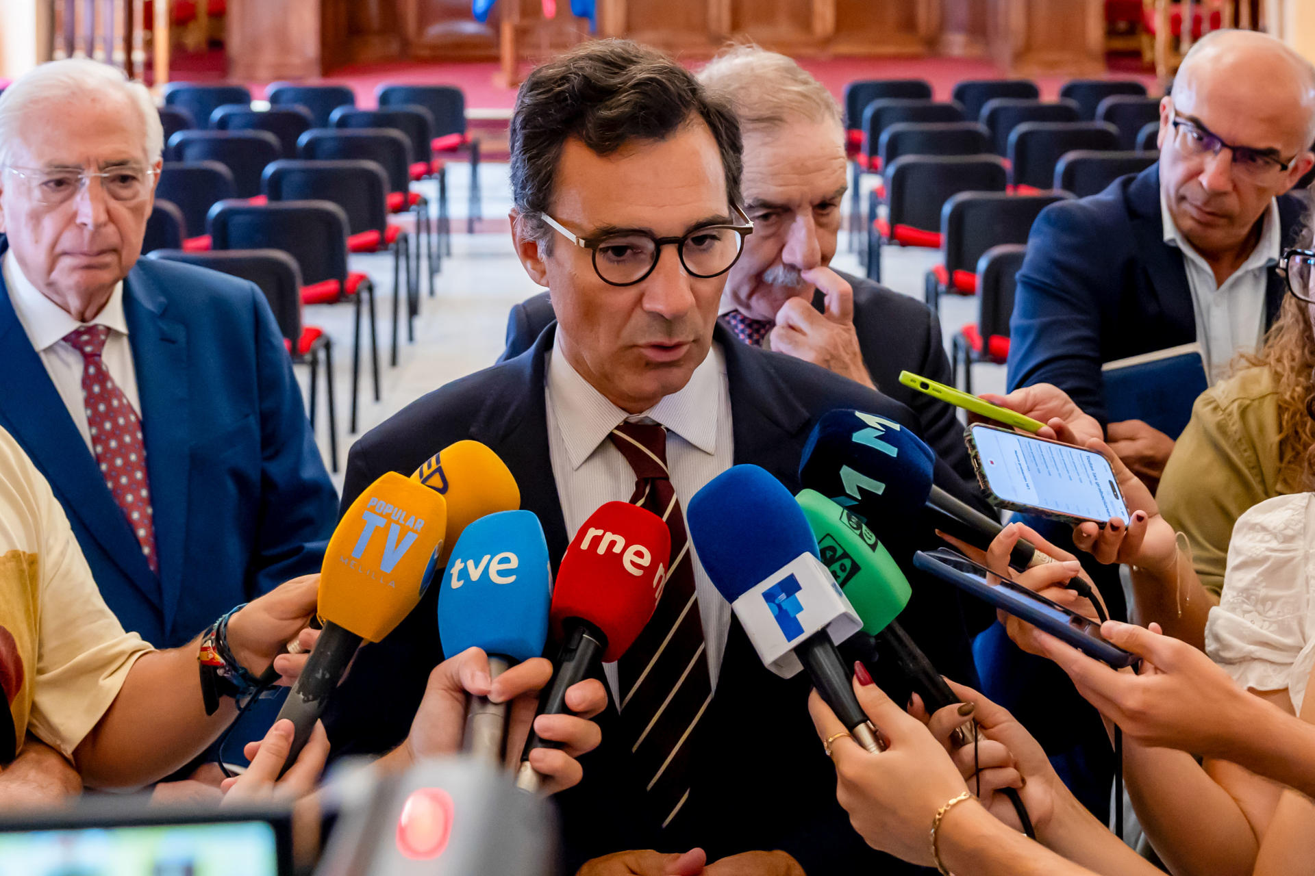 El presidente de la Asamblea Parlamentaria de la OTAN, el socialista portugués Marcos Perestrello, realiza declaraciones a la prensa este viernes en Melilla donde encabeza la delegación de la Asamblea Parlamentaria de la OTAN que se encuentra de visita oficial en la comunidad autónoma. EFE/ José Manuel Giner Gutiérrez