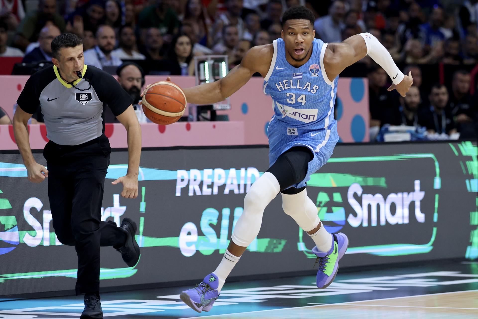 EL griego Giannis Antetokounmpo durante el Eurobasket 2025. EFE/EPA/GEORGI LICOVSKI