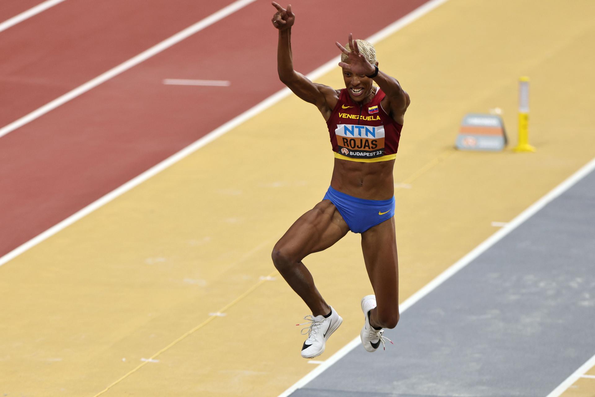 El regreso de la venezolana Yulimar Rojas en foto de archivo de ANNA SZILAGYI