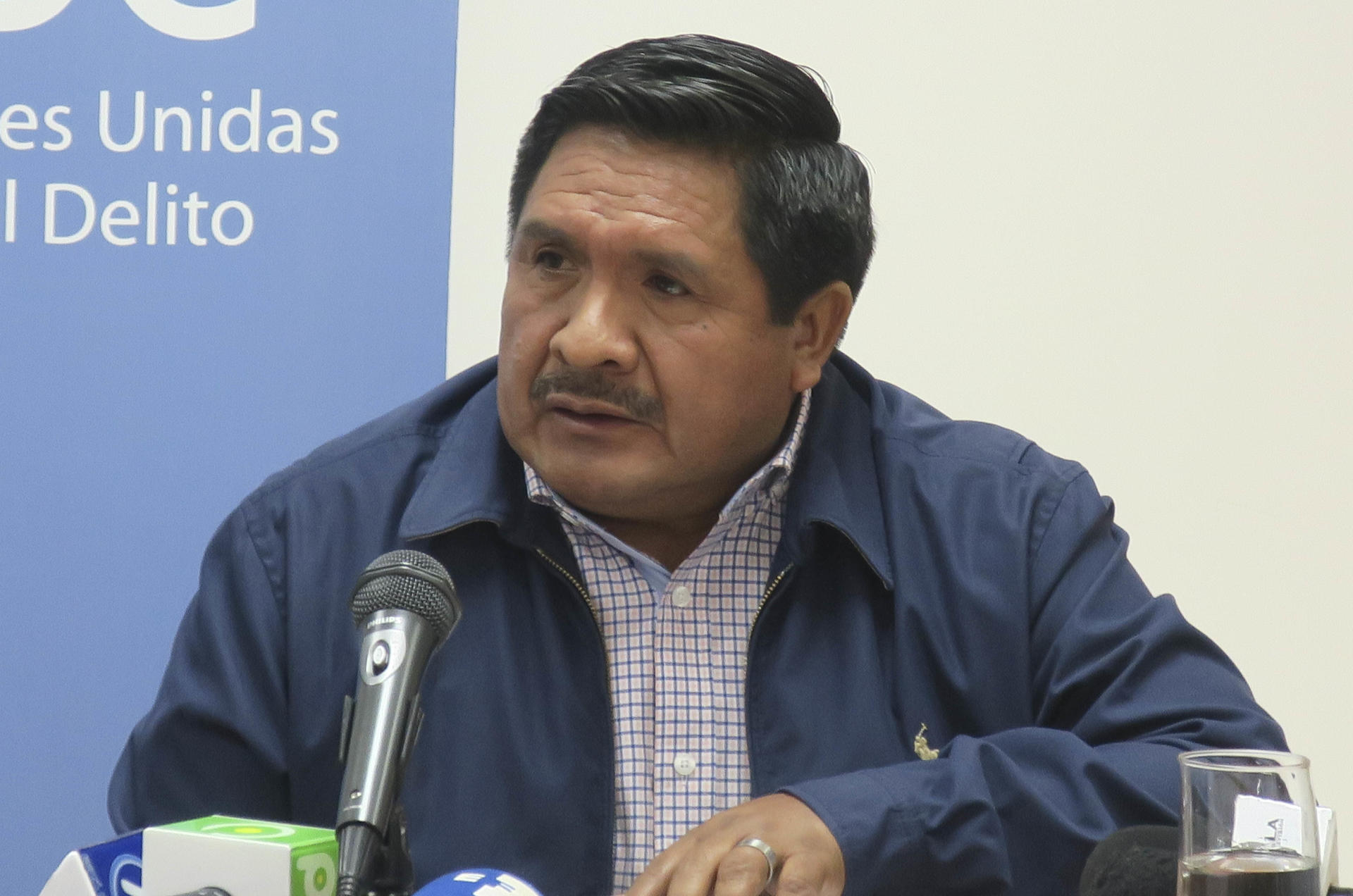 Fotografía de archivo del 1 de marzo de 2018 del viceministro de Defensa Social y Sustancias Controladas de Bolivia, Felipe Cáceres, hablando en La Paz (Bolivia). EFE/ Gina Baldivieso