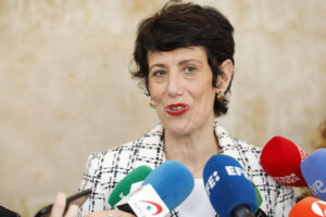 Imagen de archivo de la ministra de Inclusión, Seguridad Social y Migraciones, Elma Saiz. EFE/ J.P. Gandul