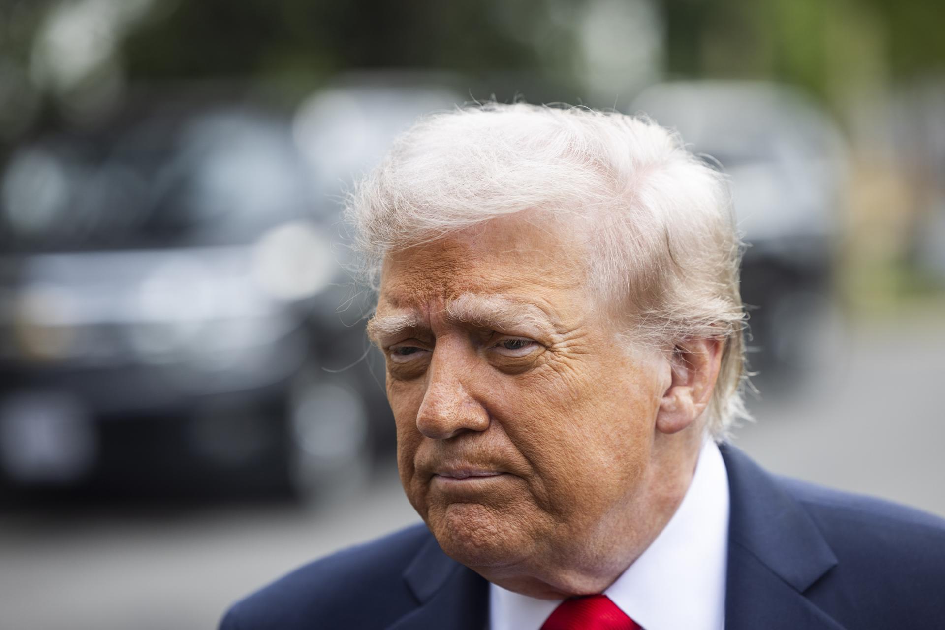 El presidente de EE.UU., Donald Trump habla en Washington, DC, EEUU, el 16 de septiembre de 2025. EFE/JIM LO SCALZO