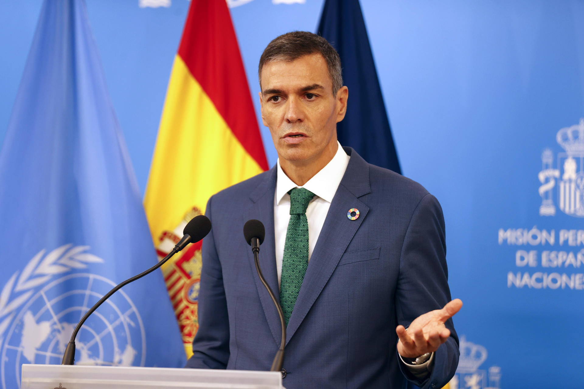 El presidente del Gobierno, Pedro Sánchez, habla durante una reciente rueda de prensa en la misión española ante la ONU en Nueva York (Estados Unidos). EFE/Alberto Boal