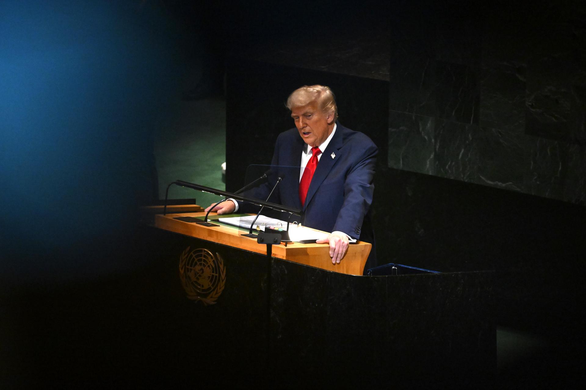 El presidente de EE.UU., Donald Trump, este martes durante su intervención ante la Asamblea General de Naciones Unidas en Nueva York, EE. UU.EFE/ Lukas Coch