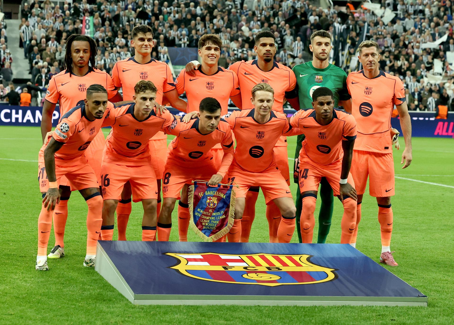 Once del Barcelona antes del primer partido de la fase liga de la UEFA Champions League league que han jugado Newcastle United y Barcelona en Newcastle, Reino Unido. EFE/EPA/ALEX DODD