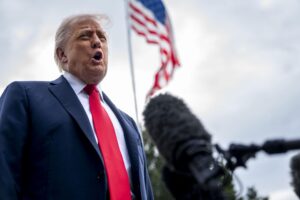 El presidente de Estados Unidos, Donald Trump. EFE/EPA/BONNIE CASH / POOL