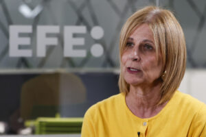 Imagen de archivo de la presidenta de la Federación Española de Municipios y Provincias (FEMP), María José García-Pelayo, durante una entrevista con EFE. EFE/ Óscar Guillén
