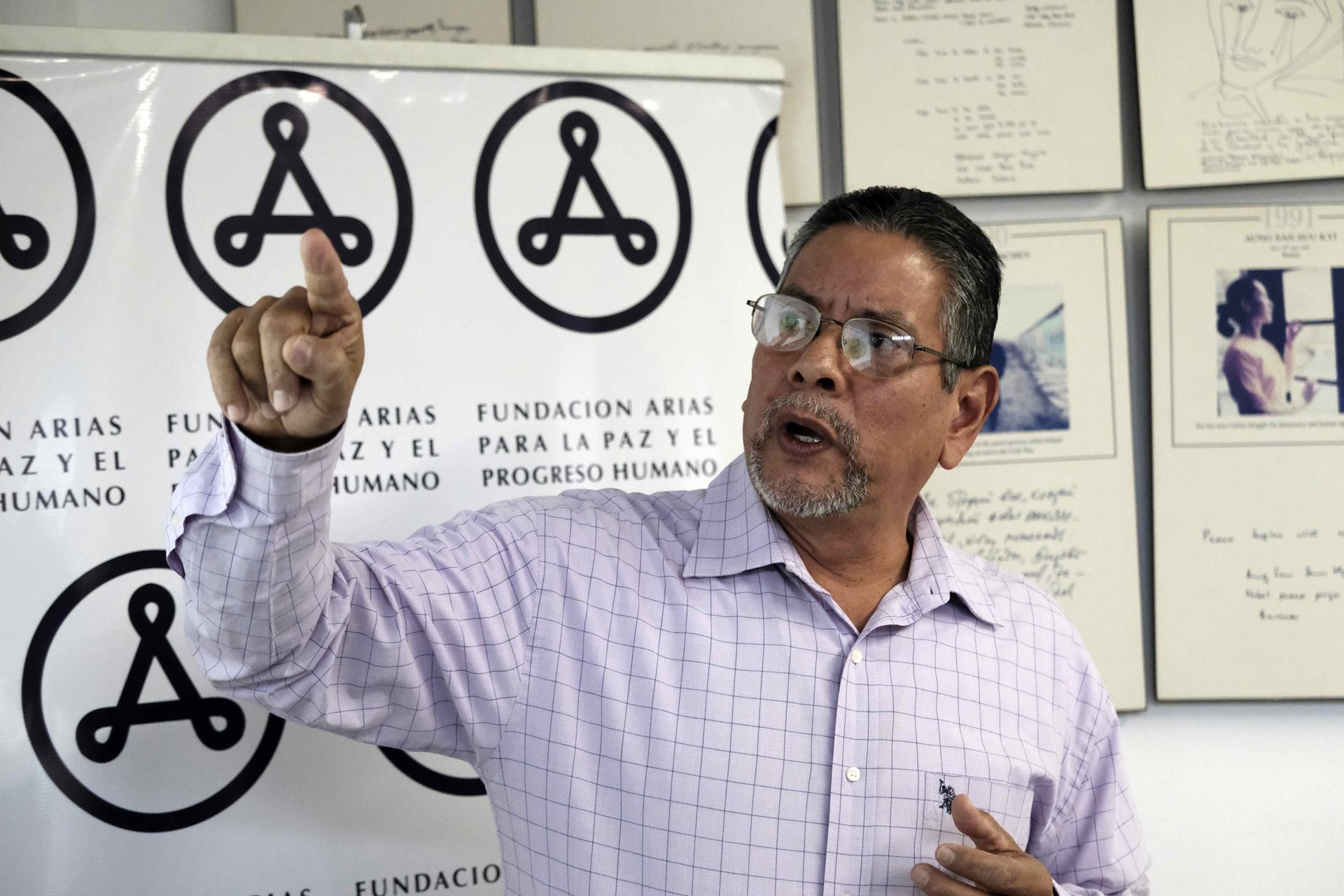 Fotografía de archivo del investigador e ingeniero nicaragüense Roberto Samcam. EFE/Jeffrey Arguedas