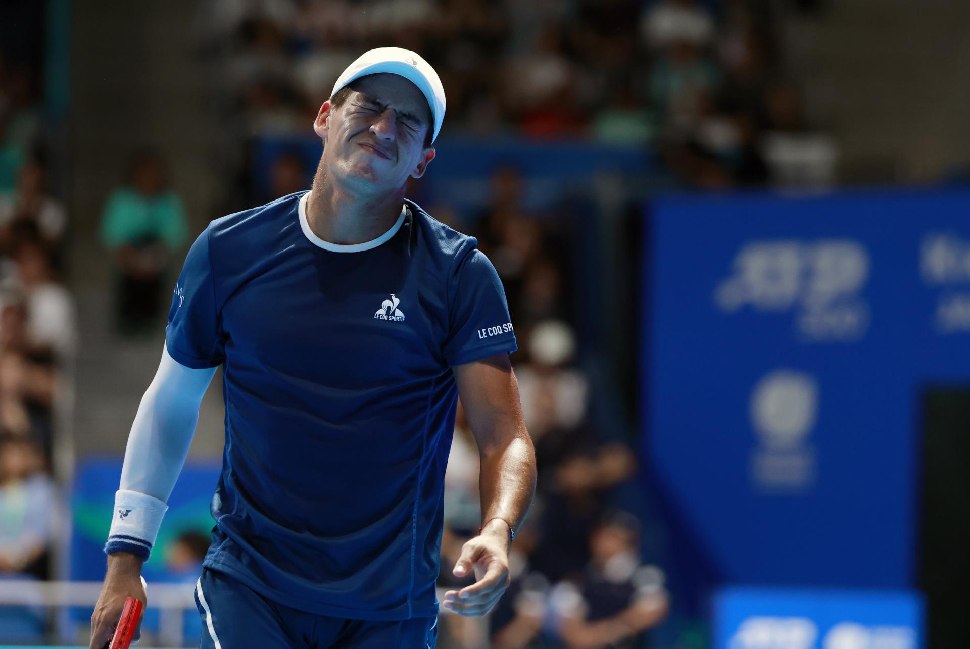 El argentino Sebastián Baez, durante el partido del abierto de Tokio en el que este jueves cayó ante el español Carlos Alcaraz. EFE/ FRANCK ROBICHON
