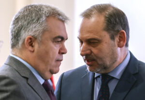 Santos Cerdán (i) y Jose Luis Abalos (d), en una imagen de archivo. EFE/ Javier Lizón