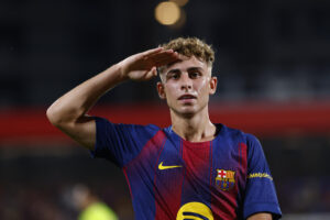 El centrocampista del FC Barcelona Fermín López, celebra un gol en una foto de archivo. EFE/Quique García