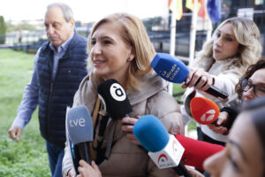 La ex consejera de Interior de Valencia Salomé Pradas en una imagen de archivo de noviembre de 2024 a su llegada a la reunión del Centro de Coordinación Operativa Integrada (CECOPI) . EFE/ Villar López