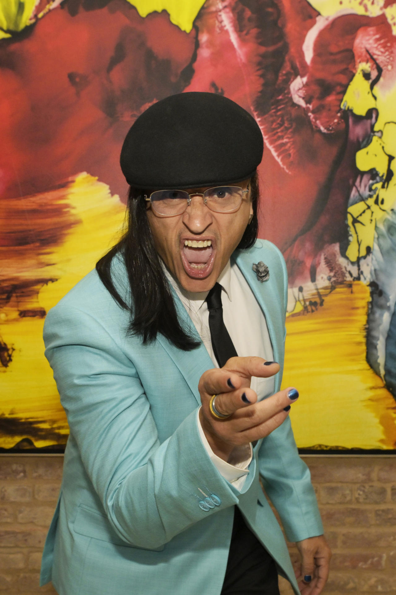 El cantante Elvis Crespo posa durante una entrevista con EFE este 18 de septiembre de 2025, en Washington (Estados Unidos). EFE/ Lenin Nolly
